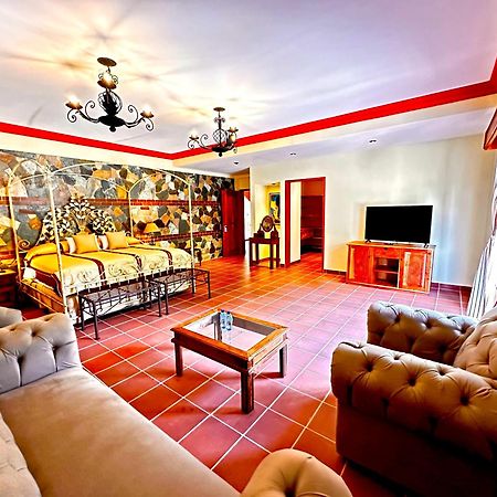 Hotel Jotam Panajachel Zewnętrze zdjęcie