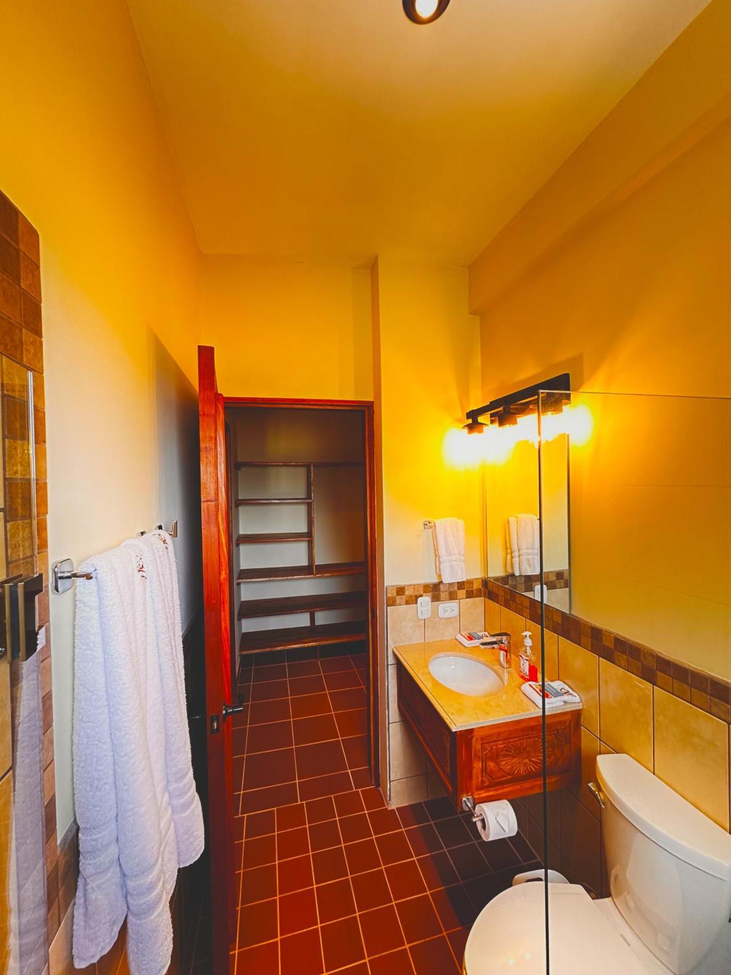 Hotel Jotam Panajachel Zewnętrze zdjęcie